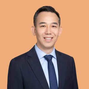Dongliang Guo (Head of Data Intelligence at Alibaba Cloud International)